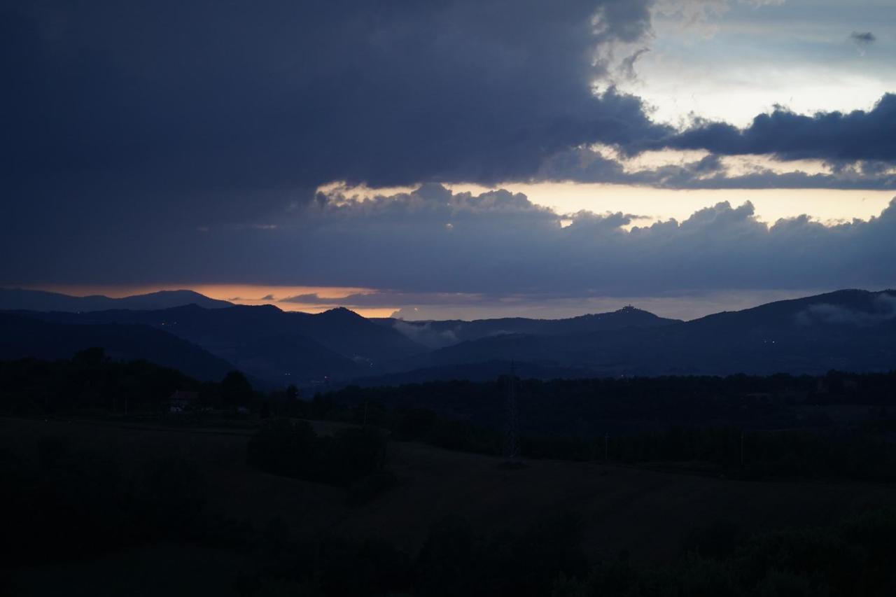 Agriturismo Il Sarale - Umbria Città di Castello Exterior foto